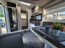 Fahrzeugbild Challenger GRAPHITE ULTIMATE 380 #13