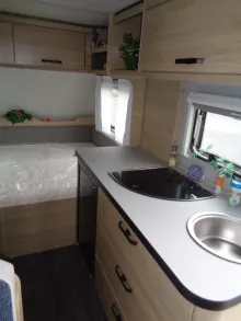 Fahrzeugbild Weinsberg CaraOne 420 QD Modell 2026 mit Paket #4