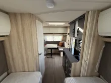 Fahrzeugbild Hobby De Luxe 460 LU 1500 KG #14