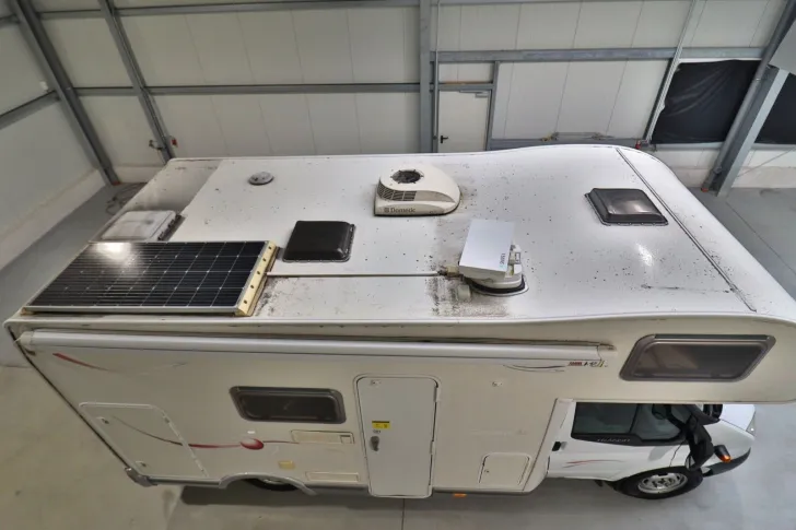 Fahrzeugbild Challenger Genesis 33 / Etagenbetten / Solar #4