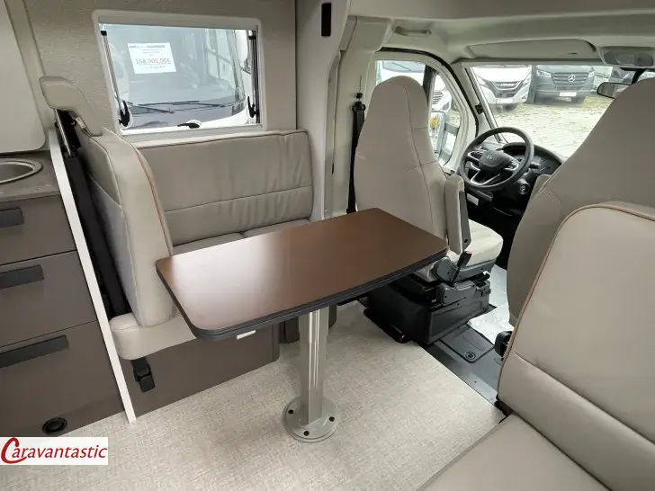 Fahrzeugbild Bürstner B 66 TD 732 G #6