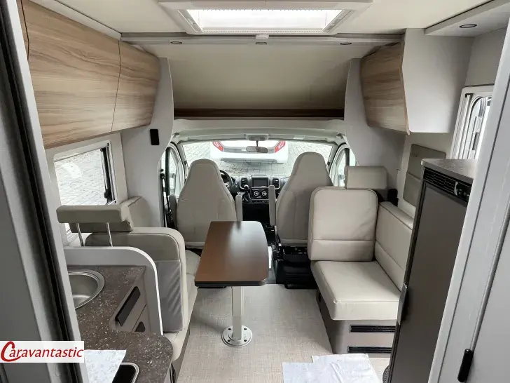 Fahrzeugbild Bürstner B 66 TD 732 G #16