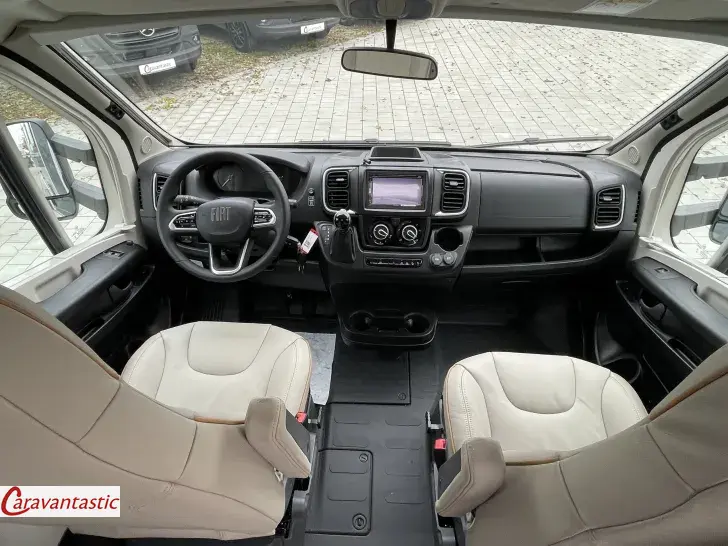 Fahrzeugbild Bürstner B 66 TD 732 G #7