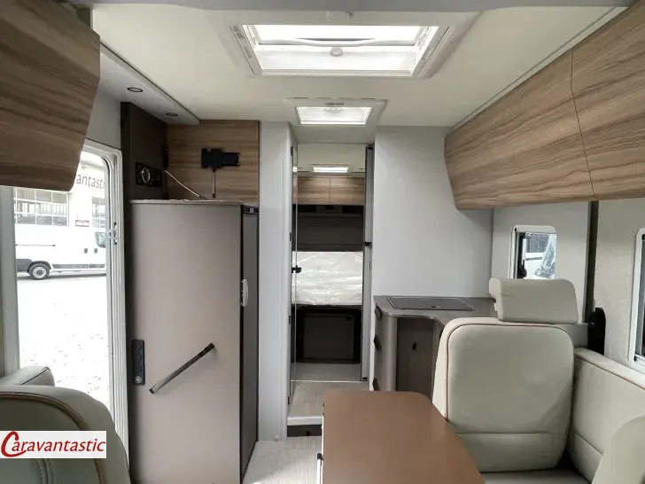 Fahrzeugbild Bürstner B 66 TD 732 G #8