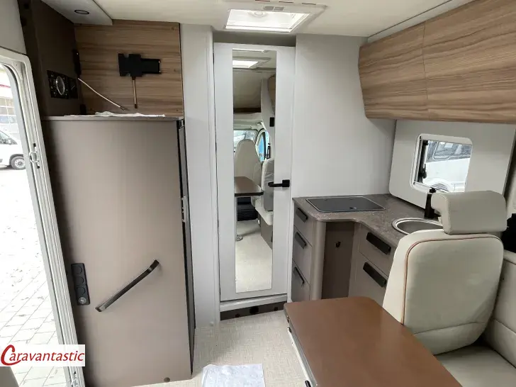 Fahrzeugbild Bürstner B 66 TD 732 G #9