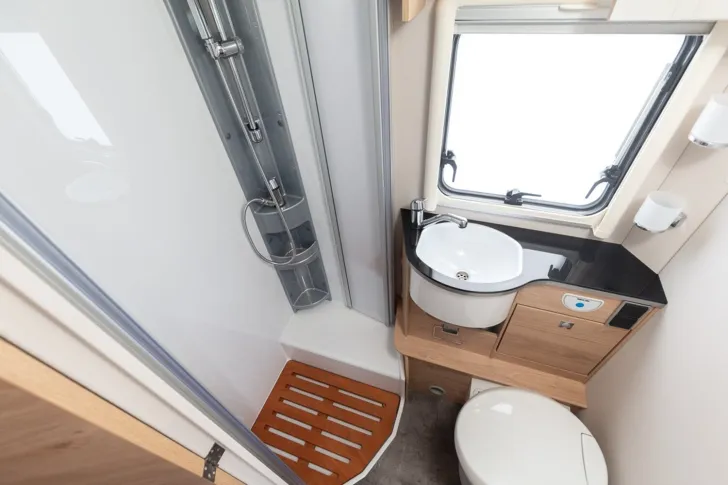 Fahrzeugbild Dethleffs Globebus I 6 // UVP: 99.941  #14