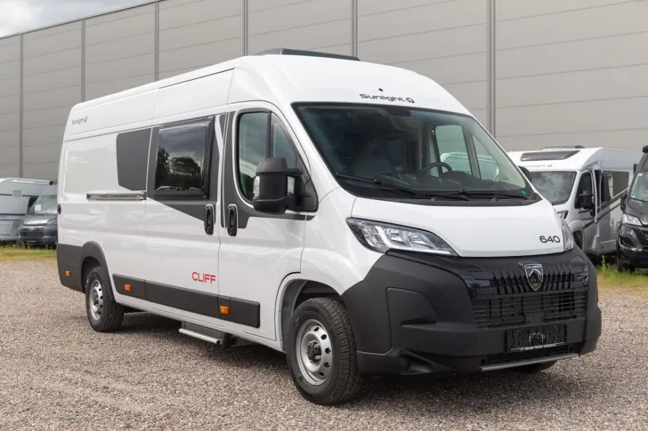 Fahrzeugbild Sunlight Cliff 640 ** UVP: 54.424  #4