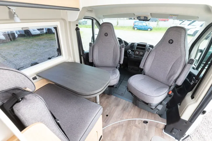 Fahrzeugbild Sunlight Cliff 640 ** UVP: 54.424  #16