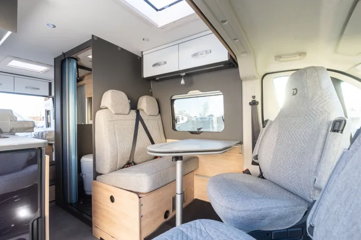 Fahrzeugbild Dethleffs Globetrail 640 ES Fiat * 9.233  unter LIste #8