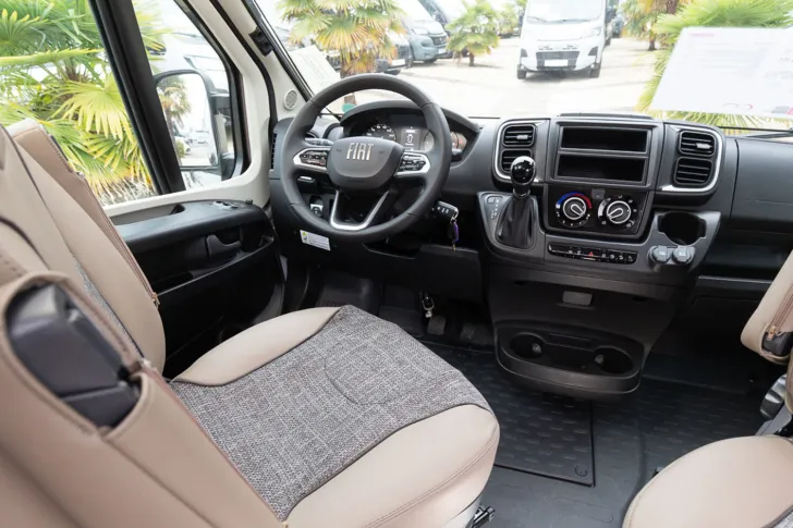 Fahrzeugbild Dethleffs Globetrail 640 HR Fiat *über 12.000   Rabatt* #14