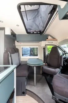 Fahrzeugbild Laika Kosmo 60 // 8.183  Ersparnis #7