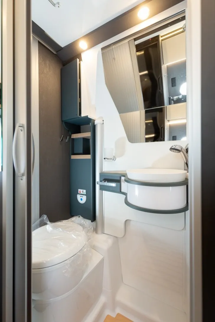 Fahrzeugbild Laika Kosmo 60 // 8.183  Ersparnis #15