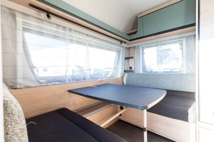 Fahrzeugbild Dethleffs Camper 460 EL * Über 4000 Rabatt* #6