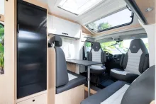 Fahrzeugbild Sunlight Adventure V 67S inkl. Bettenumbau Sitzgruppe #6