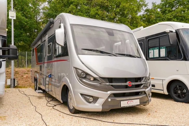 Fahrzeugbild Bürstner Elegance I 910 G *PREISVORTEIL: 66.493 EURO* #4