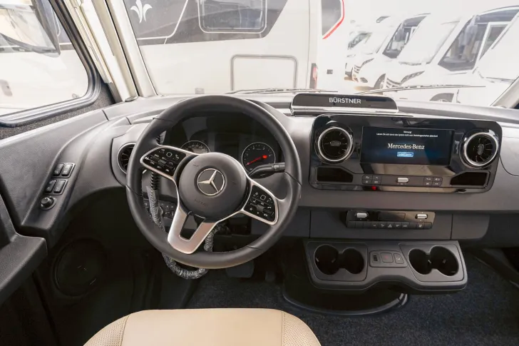 Fahrzeugbild Bürstner Elegance I 910 G *PREISVORTEIL: 66.493 EURO* #8