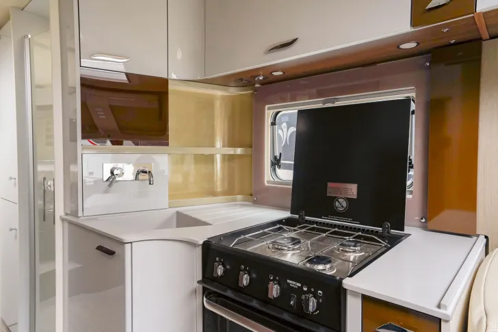 Fahrzeugbild Bürstner Elegance I 910 G *PREISVORTEIL: 66.493 EURO* #9