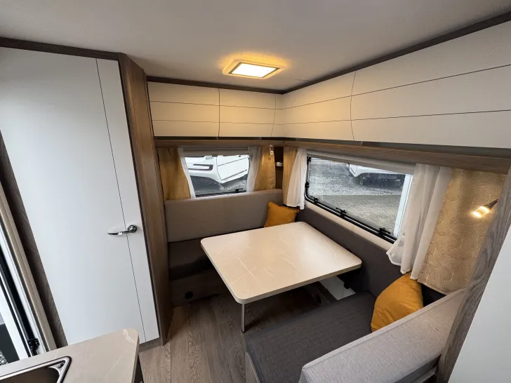 Fahrzeugbild Hobby OnTour 390 SF #7