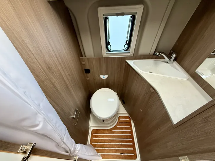 Fahrzeugbild Carado Camper Van 600 #20