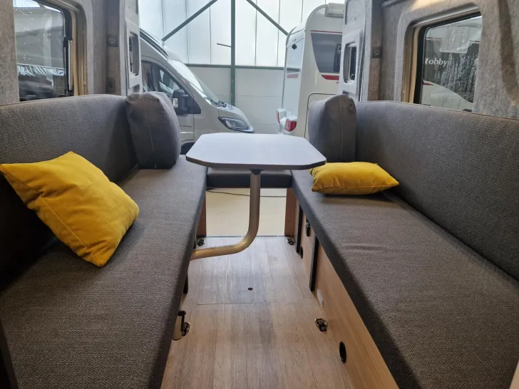 Fahrzeugbild Hobby Maxia Van 680 DT #10