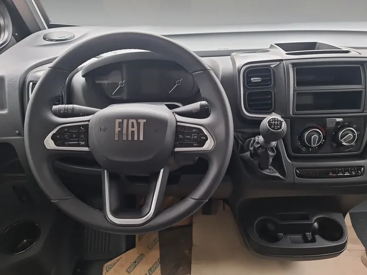 Fahrzeugbild Carado pro+ I 338 !!! Top‑Preis Garantie !!! #8