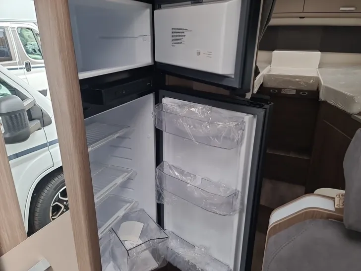 Fahrzeugbild Carado pro+ I 338 !!! Top‑Preis Garantie !!! #14