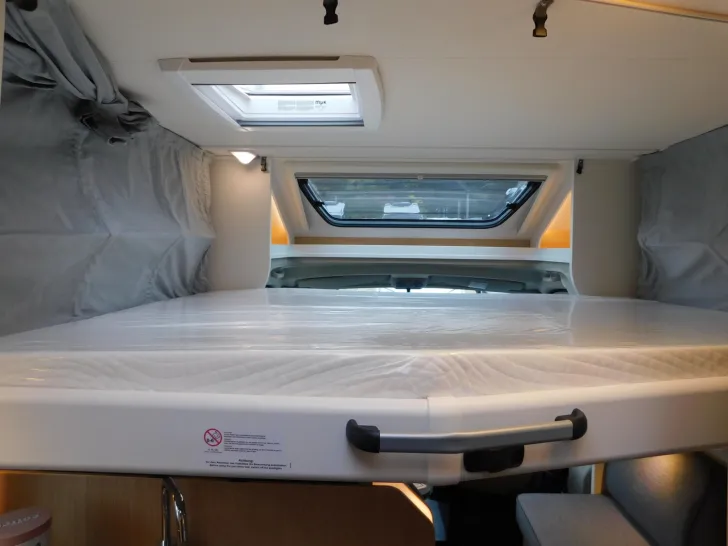 Fahrzeugbild Sunlight Adventure T 66S Markise, Hubbett, Radträger #20