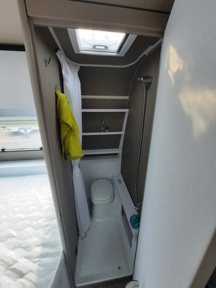Fahrzeugbild Dethleffs c' go 565 FMK Verfüg./Sparen Sie 4.148,- € #17
