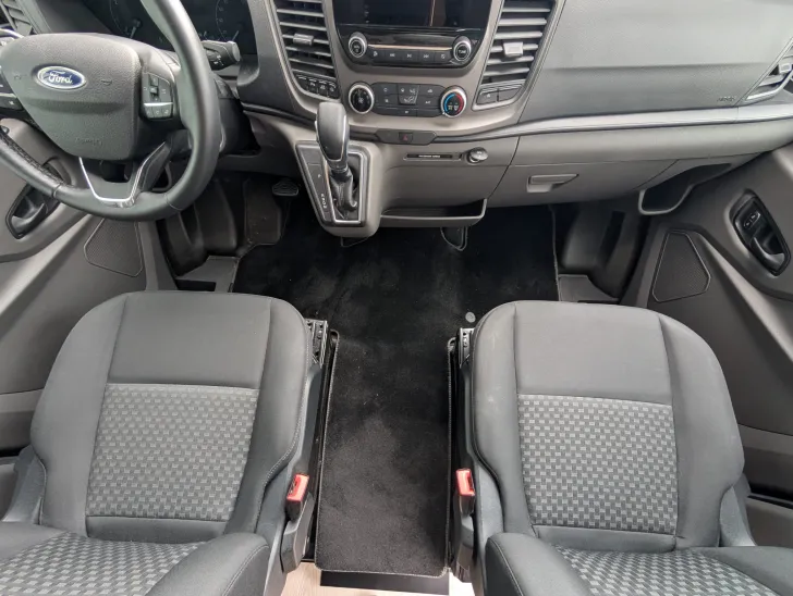 Fahrzeugbild Ford Transit Big Nugget #10