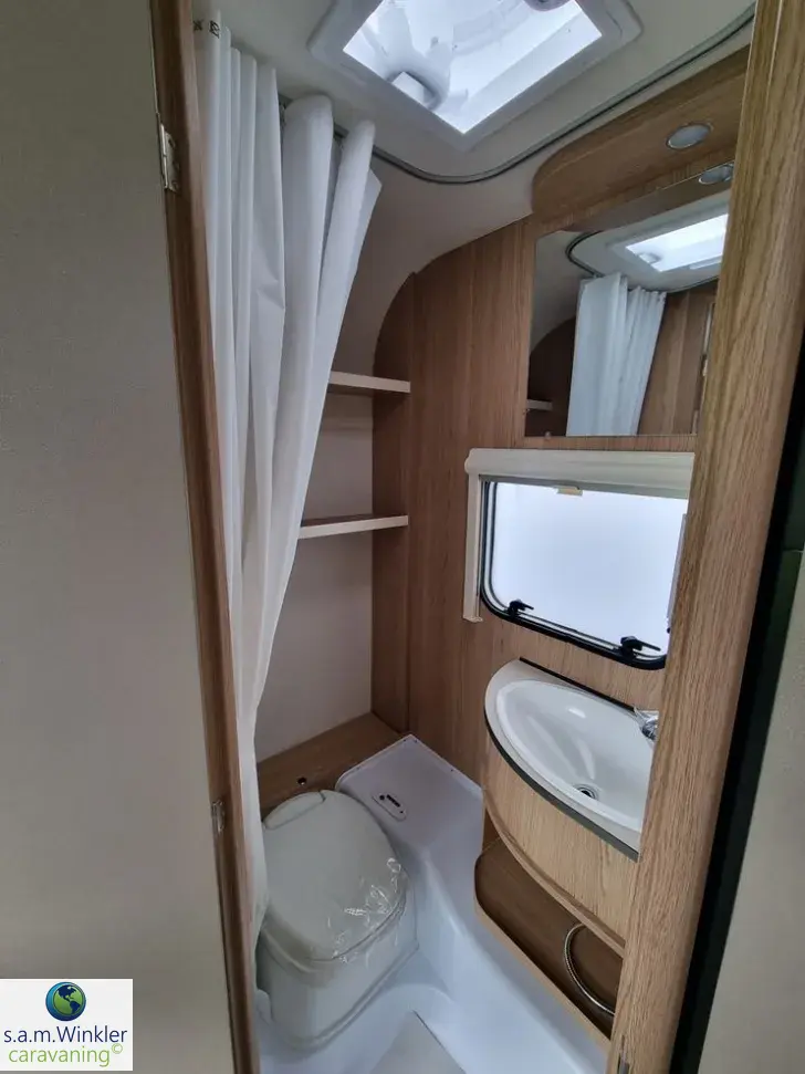 Fahrzeugbild LMC Sassino 450 D - HERBSTANGEBOT STATT 23.905 € #13