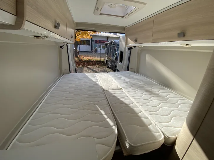 Fahrzeugbild Chausson Vans V697 First Line AHK #9