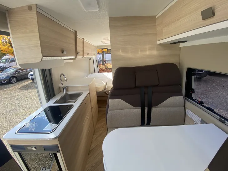 Fahrzeugbild Chausson Vans V697 First Line AHK #7