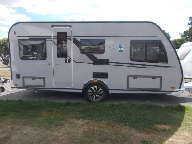 Fahrzeugbild Knaus Südwind 460 EU 60 Years #1