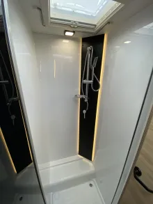 Fahrzeugbild Chausson Teilintegrierte 777 Etape Line Automatik #16