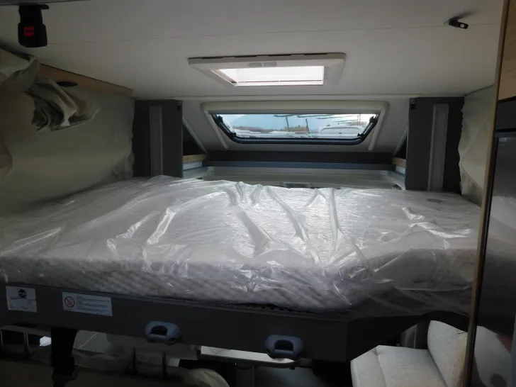 Fahrzeugbild Dethleffs Just Camp T 7052 EB Active-Paket + Hubbett #15