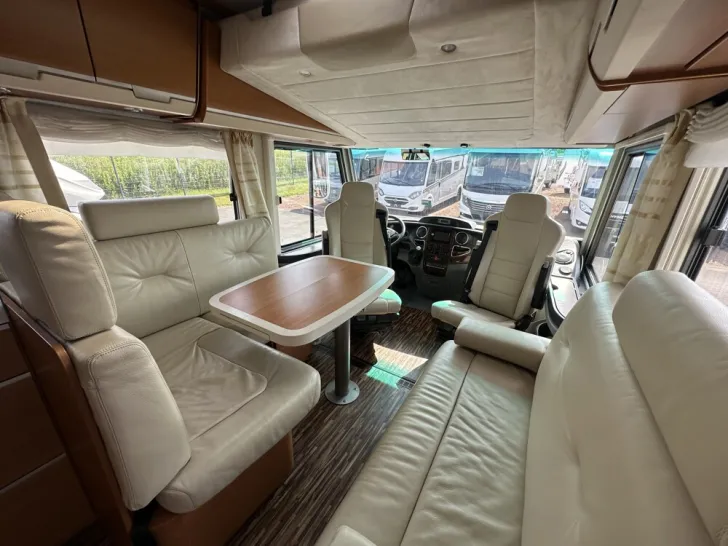 Fahrzeugbild Niesmann + Bischoff Flair 7100 IC #12