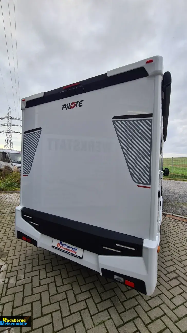 Fahrzeugbild Pilote Atlas A690GJ Geschlagener Preis! #3