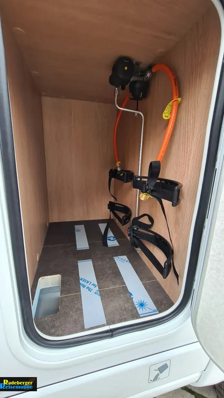 Fahrzeugbild Pilote Atlas A690GJ Geschlagener Preis! #8