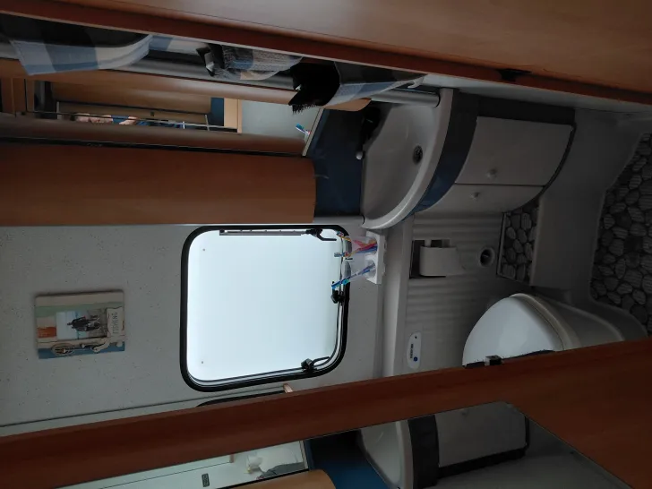 Fahrzeugbild Bürstner Ventana 490 TK Avantgarde #4