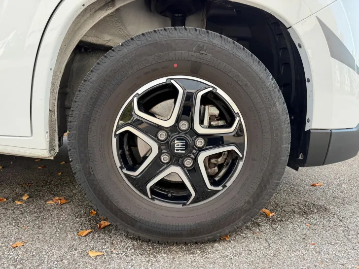 Fahrzeugbild Sunlight FIAT ADVENTURE ED. T68 #4