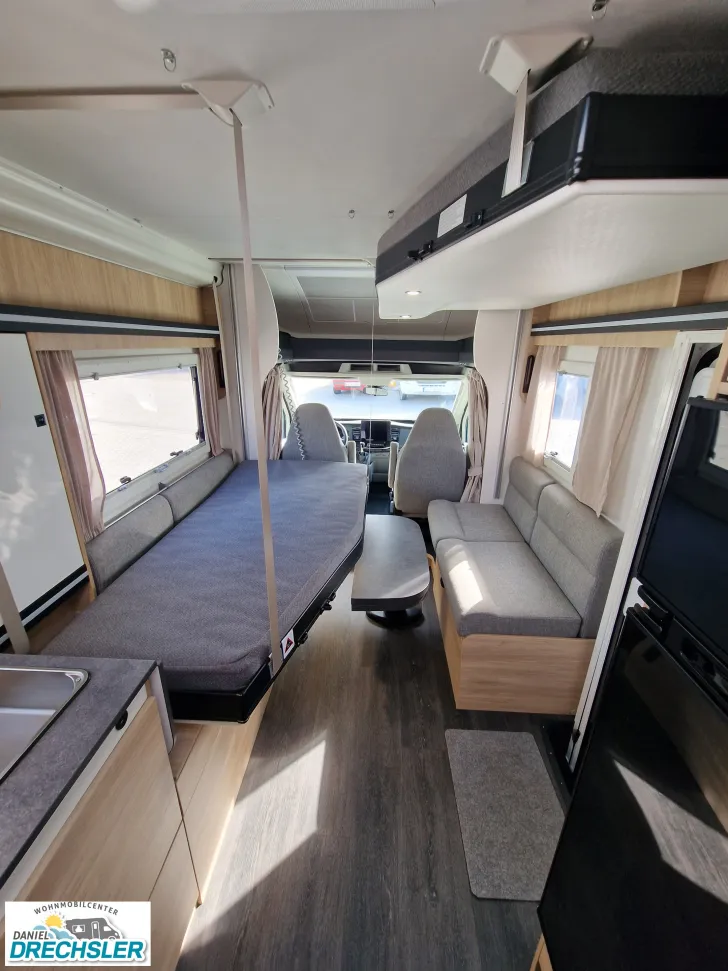 Fahrzeugbild Challenger 270 Break Edition #9