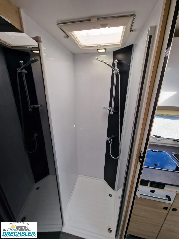 Fahrzeugbild Challenger 270 Break Edition #15