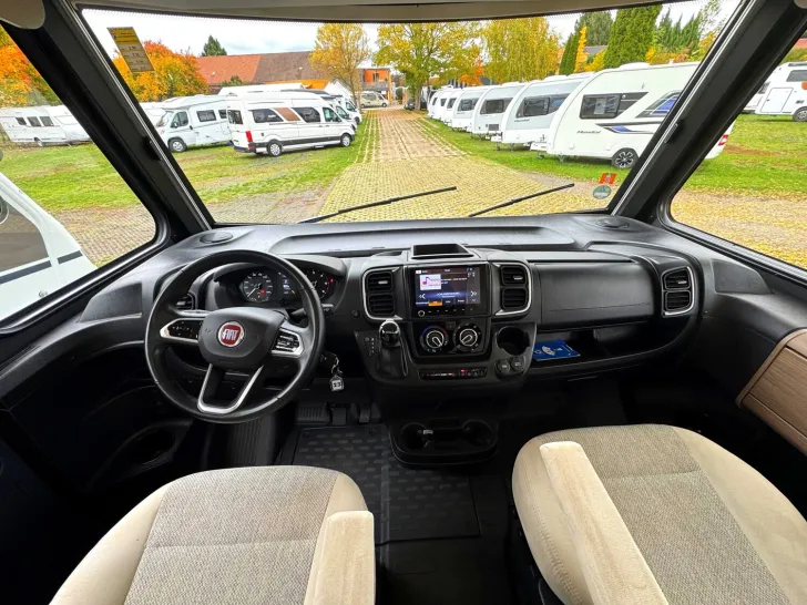 Fahrzeugbild Carado I 447 pro+|SAT-TV|NAVI|RFK|FAHRRADTRÄGER|MARKISE #8