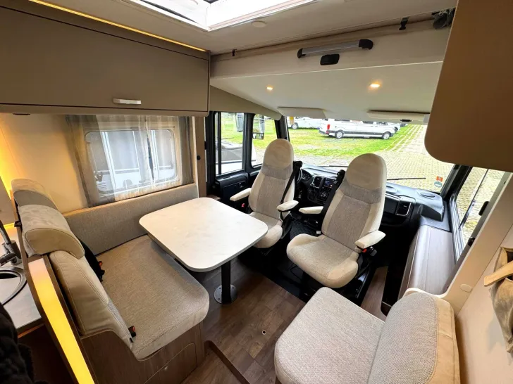 Fahrzeugbild Carado I 447 pro+|SAT-TV|NAVI|RFK|FAHRRADTRÄGER|MARKISE #10