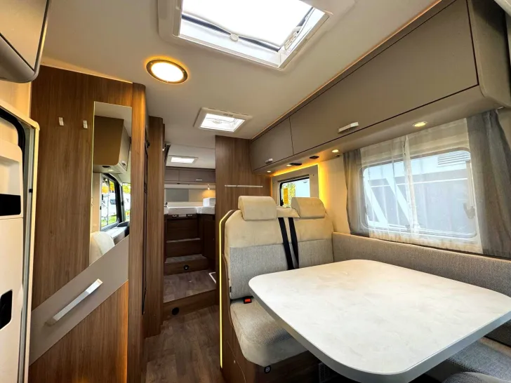 Fahrzeugbild Carado I 447 pro+|SAT-TV|NAVI|RFK|FAHRRADTRÄGER|MARKISE #11