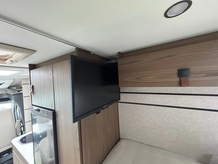 Fahrzeugbild Hymer ML-T 580 4x4 / Combi 6 DE / 2xTV / SAT #19