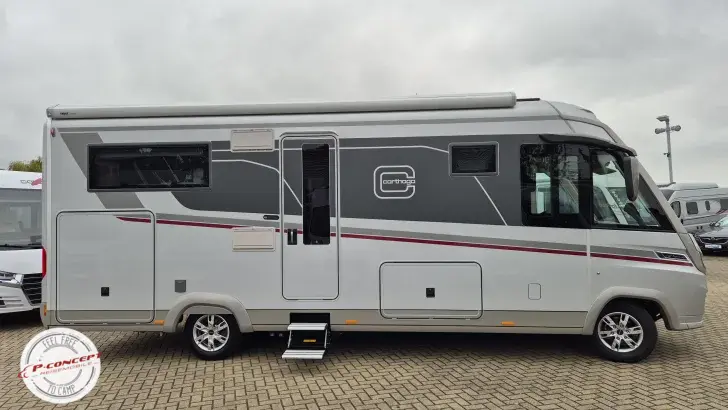 Seitlich Carthago liner-for-two I 53 Luxusapartment für 2