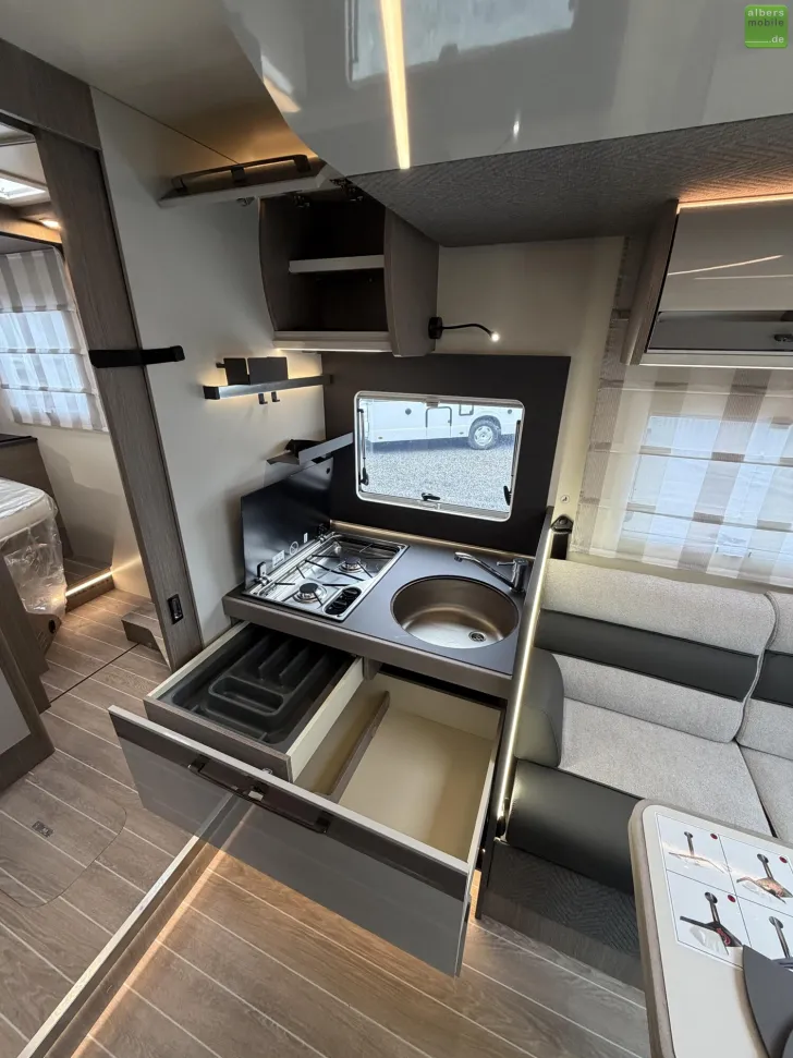 Fahrzeugbild Roller Team Zefiro 266 TL 400W Solar 2xLithium 4100 kg 2026 #13