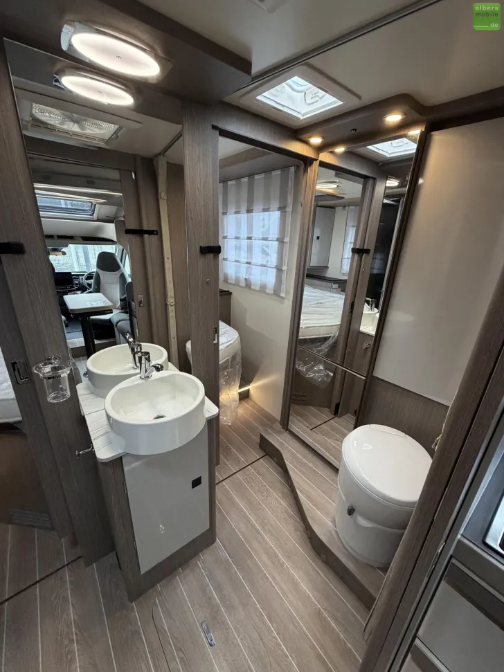 Fahrzeugbild Roller Team Zefiro 266 TL 400W Solar 2xLithium 4100 kg 2026 #16