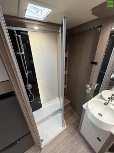 Bild 18 Roller Team Zefiro 266 TL 400W Solar 2xLithium 4100 kg 2026